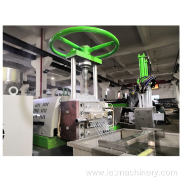 Plastic granulators recycling machine